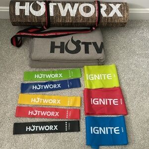 Hotworx Essential Bundle - mat, carrying strap, towels, resistance bands